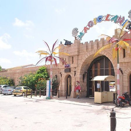 Hotel Magic Land Dakar Bagian luar foto