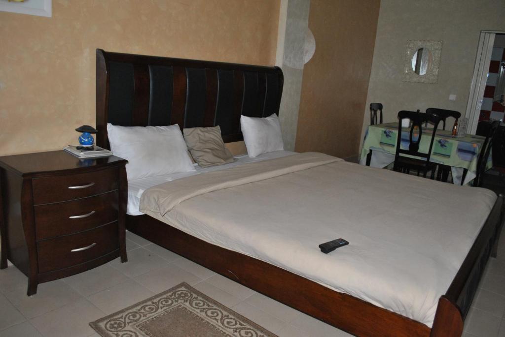 Hotel Magic Land Dakar Ruang foto