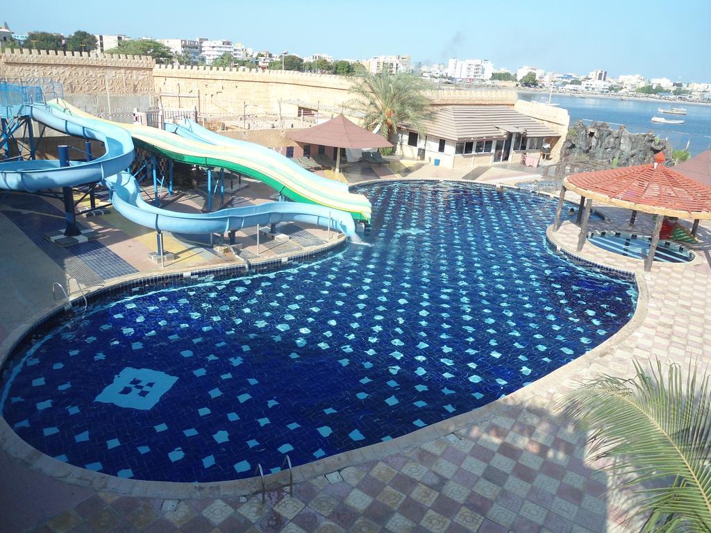 Hotel Magic Land Dakar Bagian luar foto